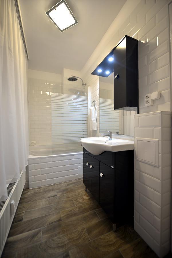 Panorama City Apartman Pecs Ngoại thất bức ảnh
