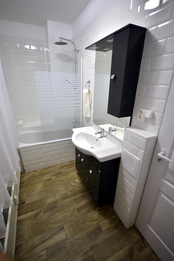 Panorama City Apartman Pecs Ngoại thất bức ảnh