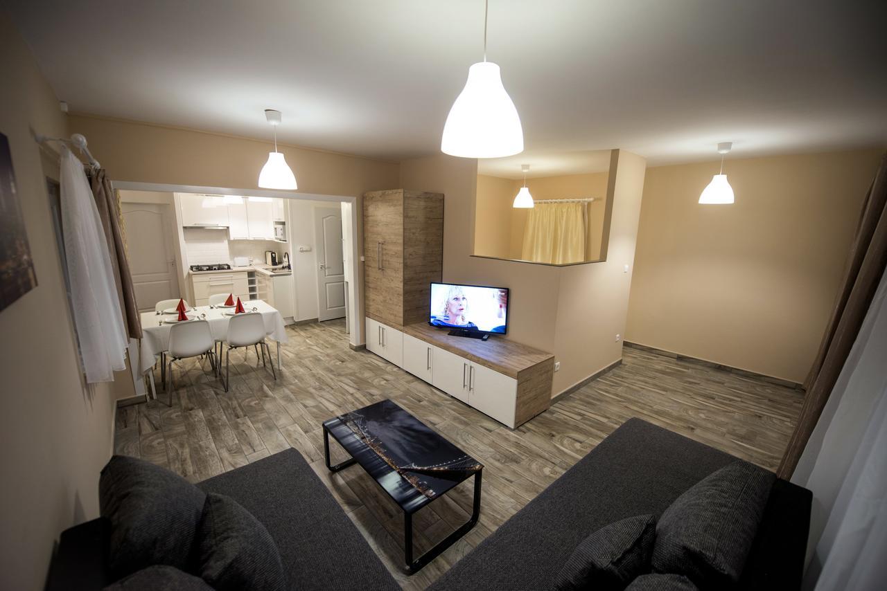 Panorama City Apartman Pecs Ngoại thất bức ảnh